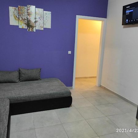 Apartmani Quattro Starigrad Paklenica Exteriör bild
