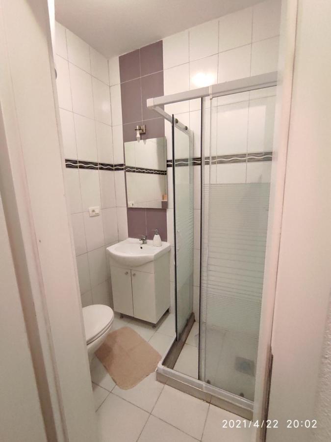Apartmani Quattro Starigrad Paklenica Exteriör bild