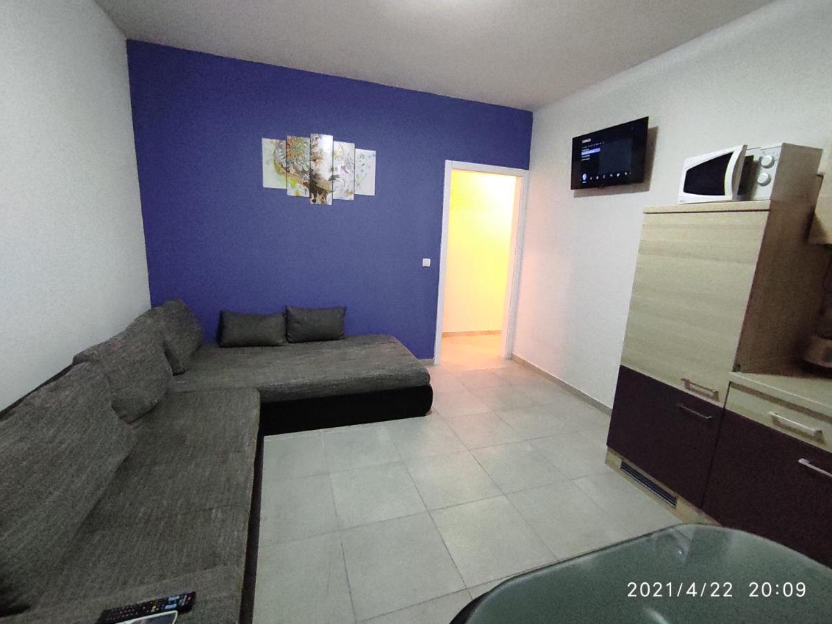 Apartmani Quattro Starigrad Paklenica Exteriör bild