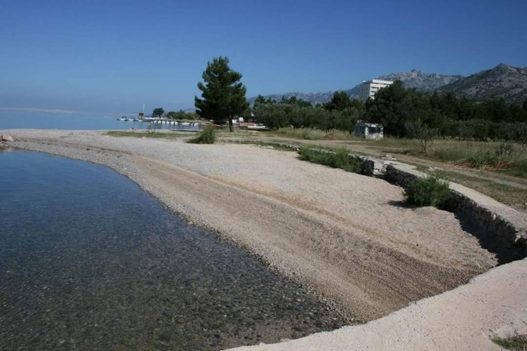 Apartmani Quattro Starigrad Paklenica Exteriör bild