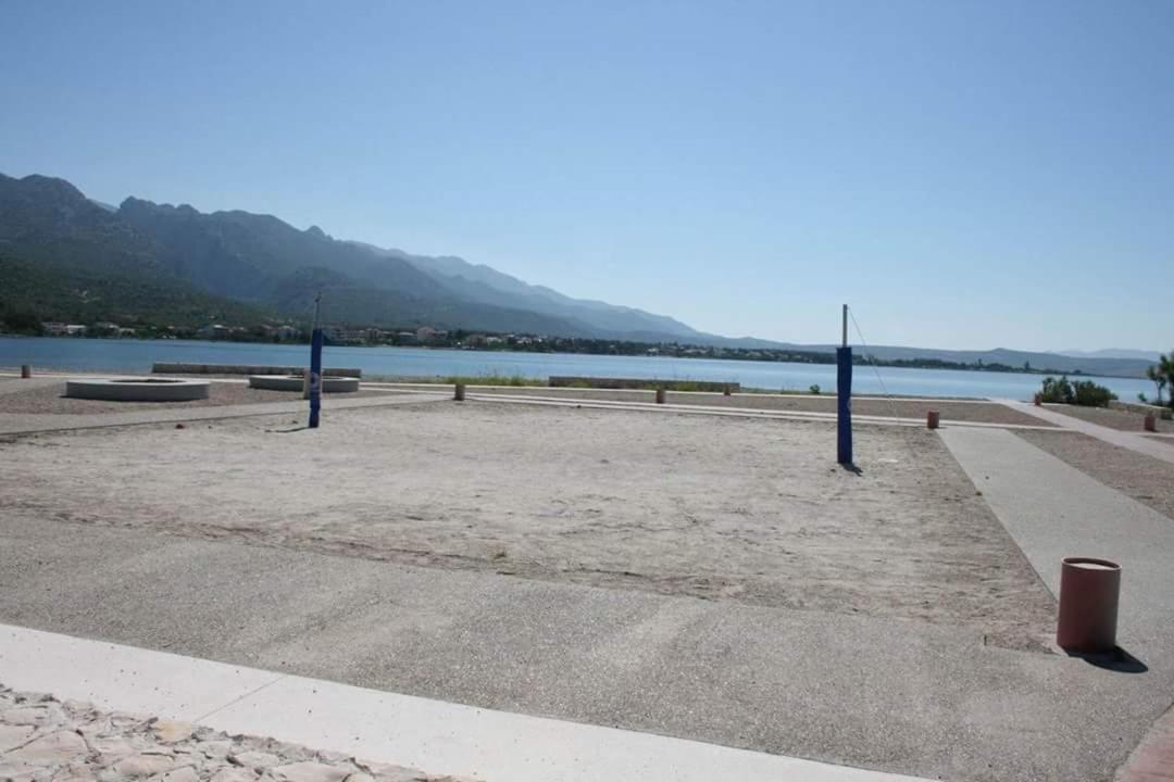 Apartmani Quattro Starigrad Paklenica Exteriör bild