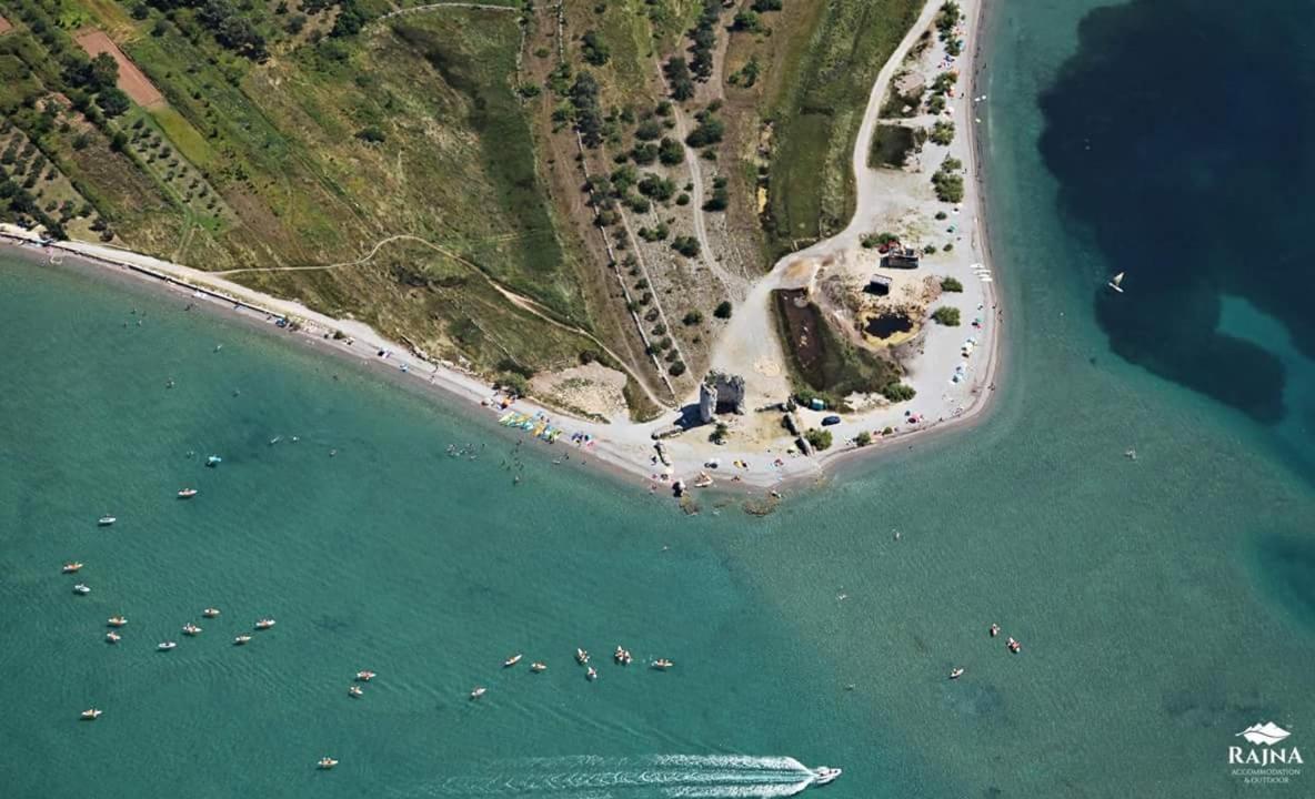 Apartmani Quattro Starigrad Paklenica Exteriör bild